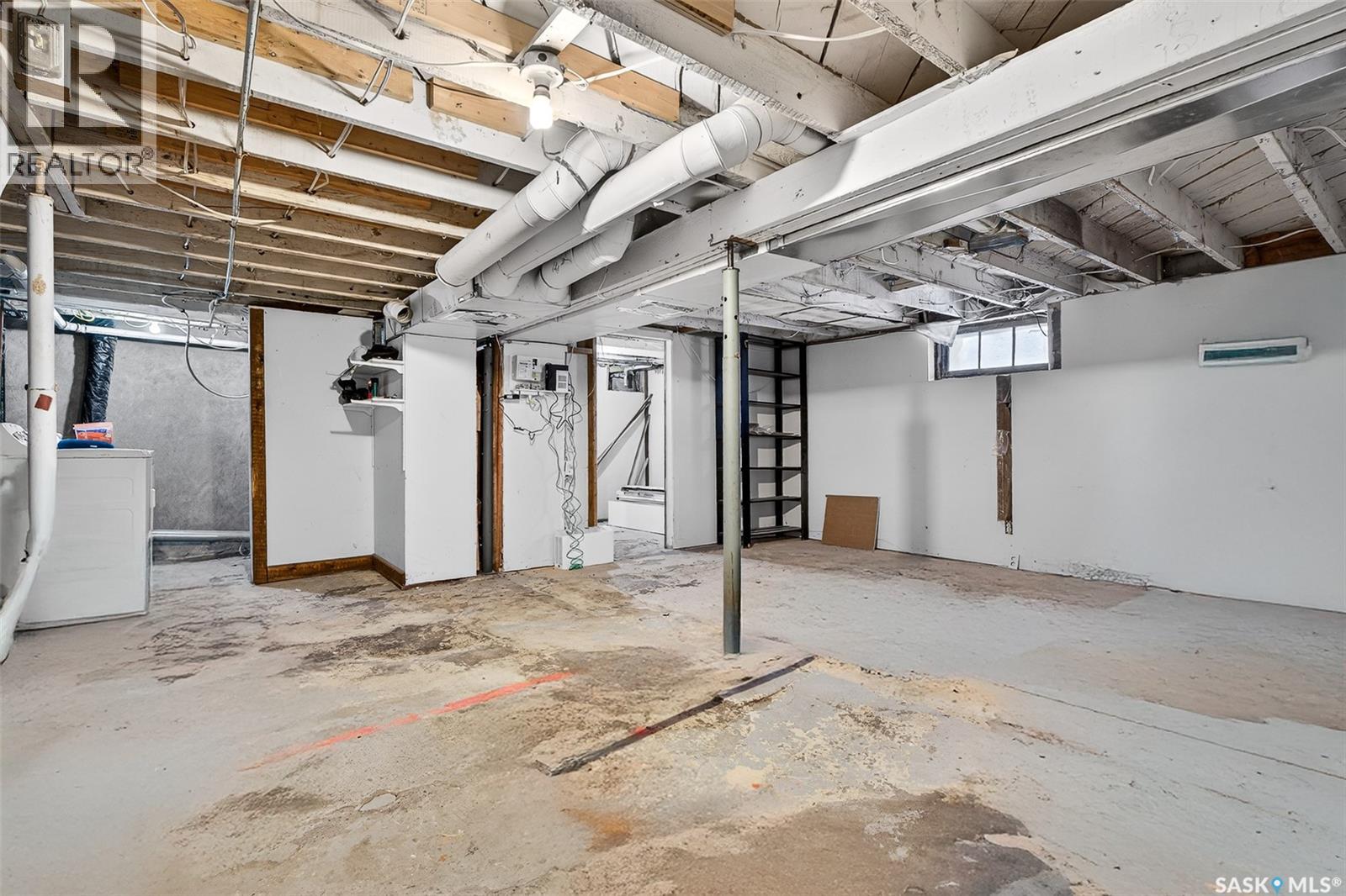 1117 Chestnut Avenue, Moose Jaw, Saskatchewan  S6H 1A9 - Photo 31 - SK027004