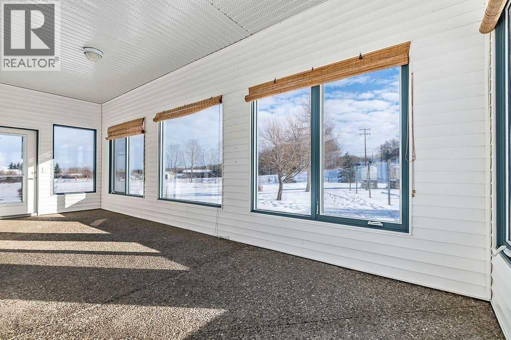 180 16th Avenue Sw, Diamond Valley, Alberta  T0L 2A0 - Photo 30 - A2272109