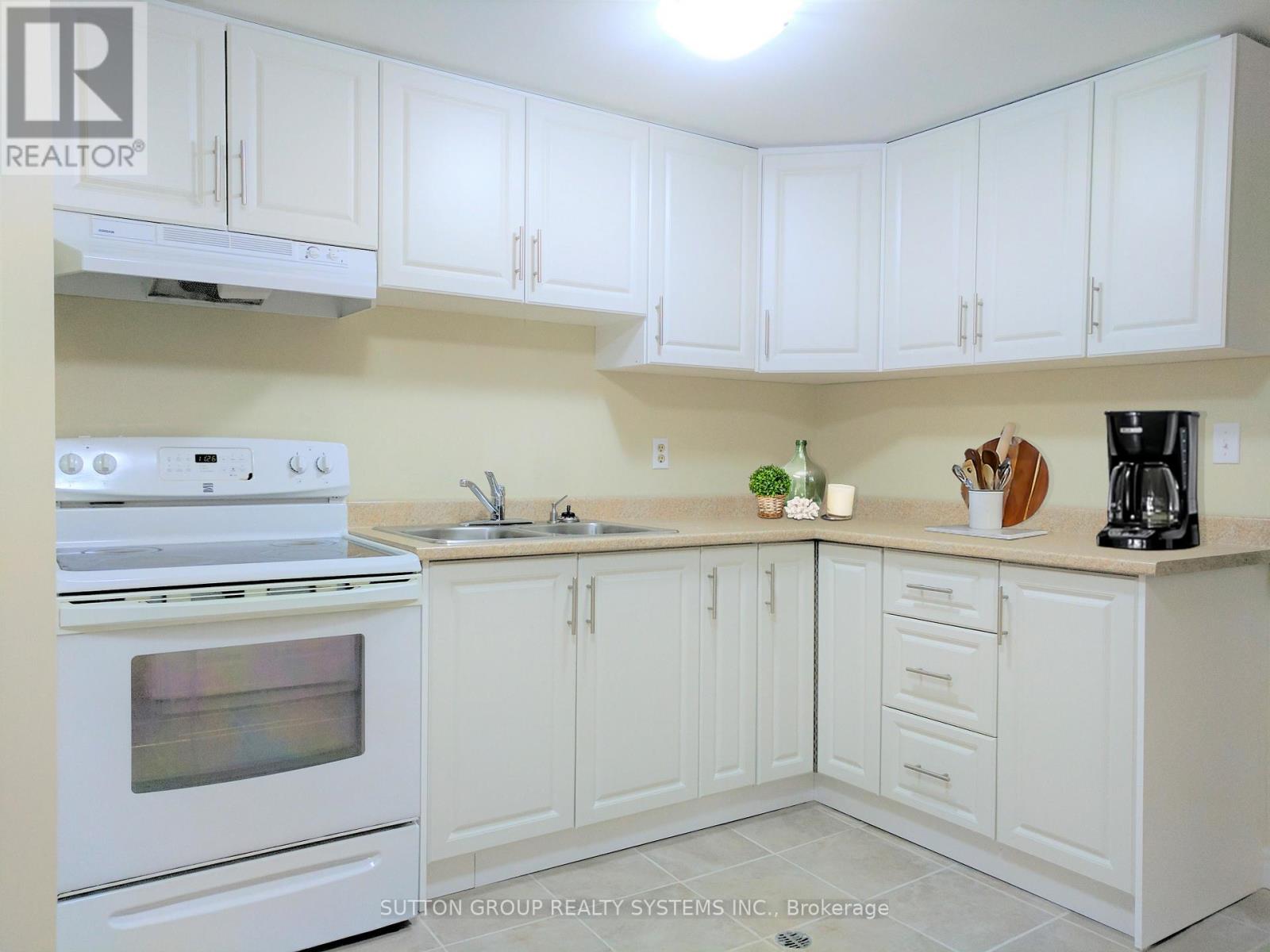 Lower - 85 Covington Crescent, Kitchener, Ontario  N2N 2X1 - Photo 6 - X12710412