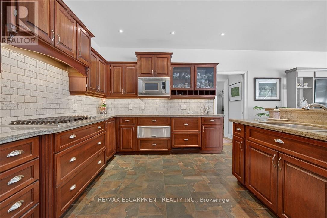 72 Yeager Avenue, Norfolk, Ontario  N3Y 5N4 - Photo 11 - X12710442