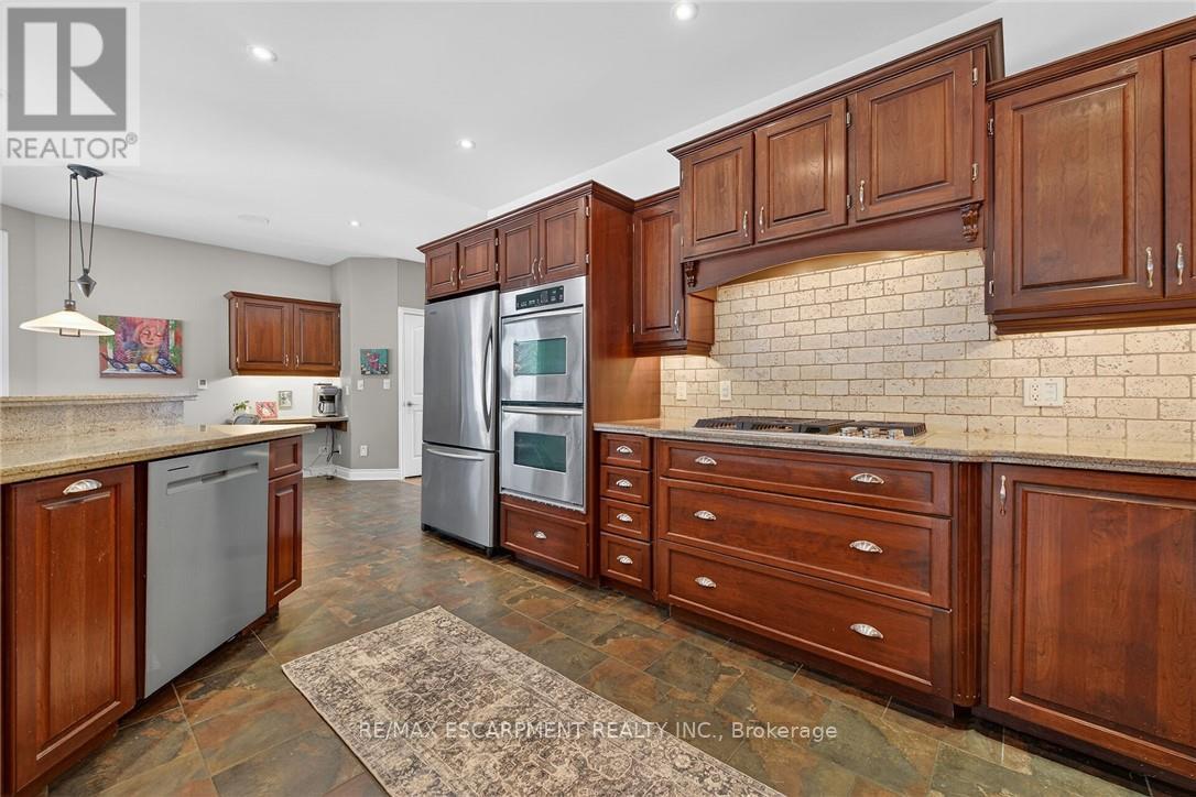 72 Yeager Avenue, Norfolk, Ontario  N3Y 5N4 - Photo 12 - X12710442