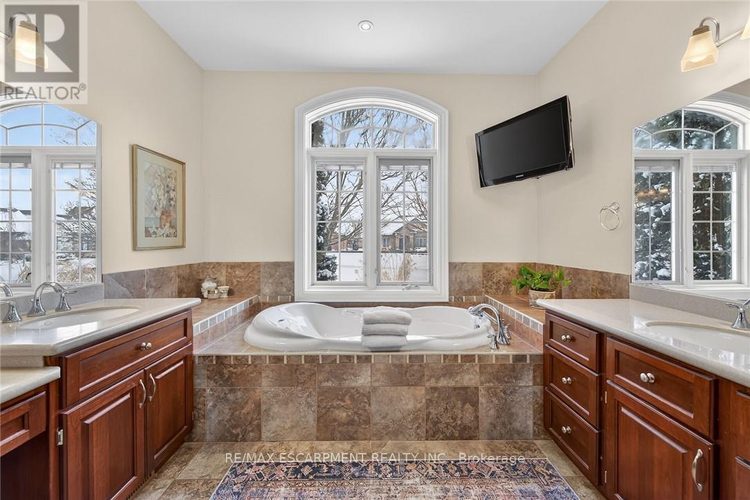 72 Yeager Avenue, Norfolk, Ontario  N3Y 5N4 - Photo 23 - X12710442