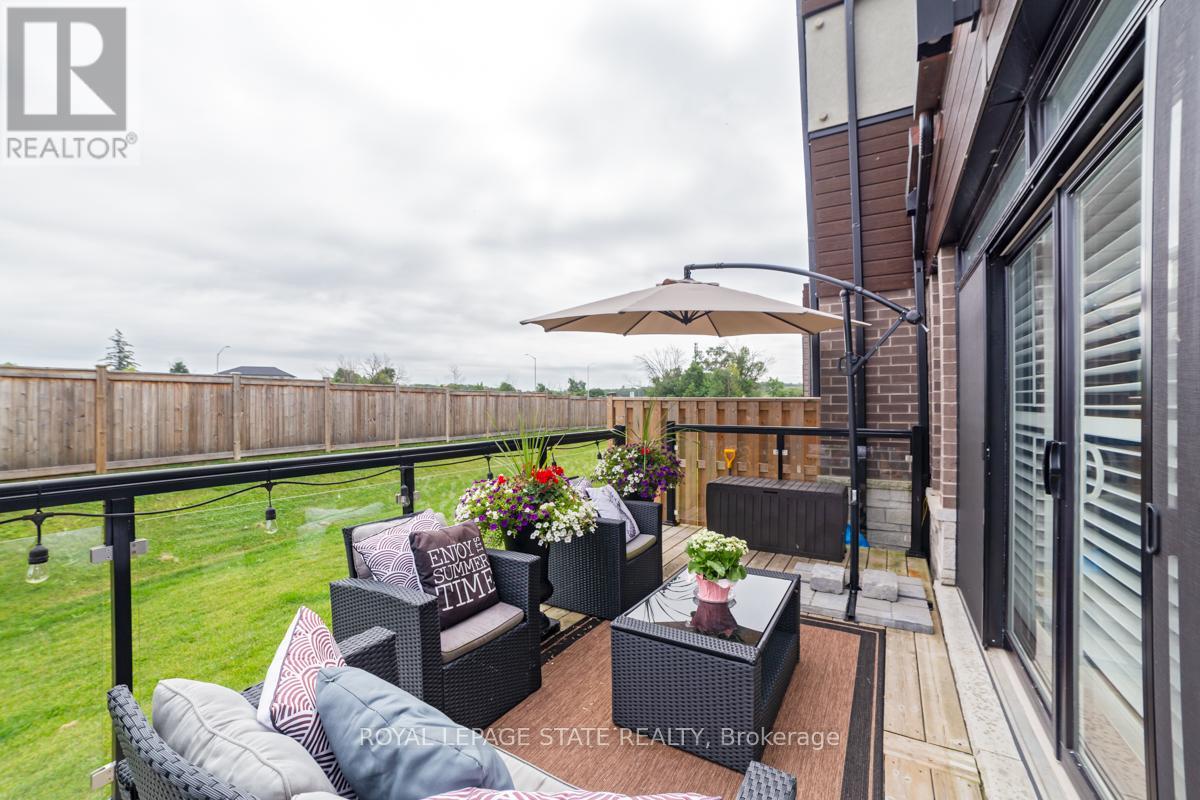 22 - 35 Midhurst Heights, Hamilton, Ontario  L8J 0K9 - Photo 36 - X12710466