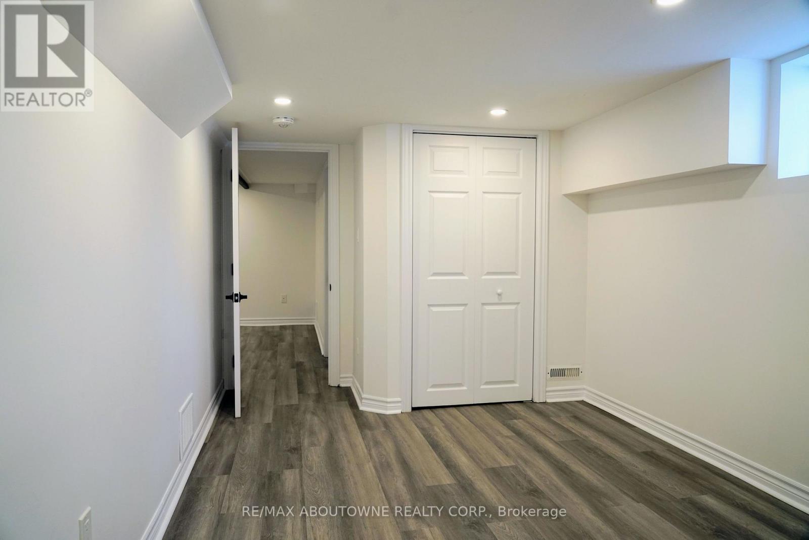 Lower - 93 East 31st Street, Hamilton, Ontario  L8V 3N9 - Photo 9 - X12710496