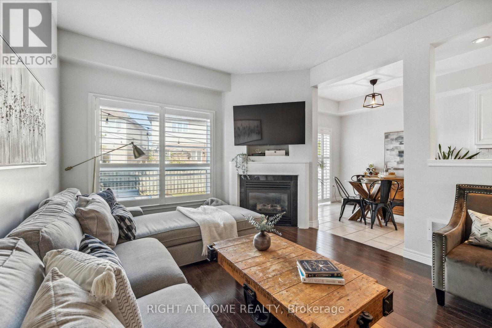 6 - 40 Dartmouth Gate, Hamilton, Ontario  L8E 0B9 - Photo 11 - X12710514