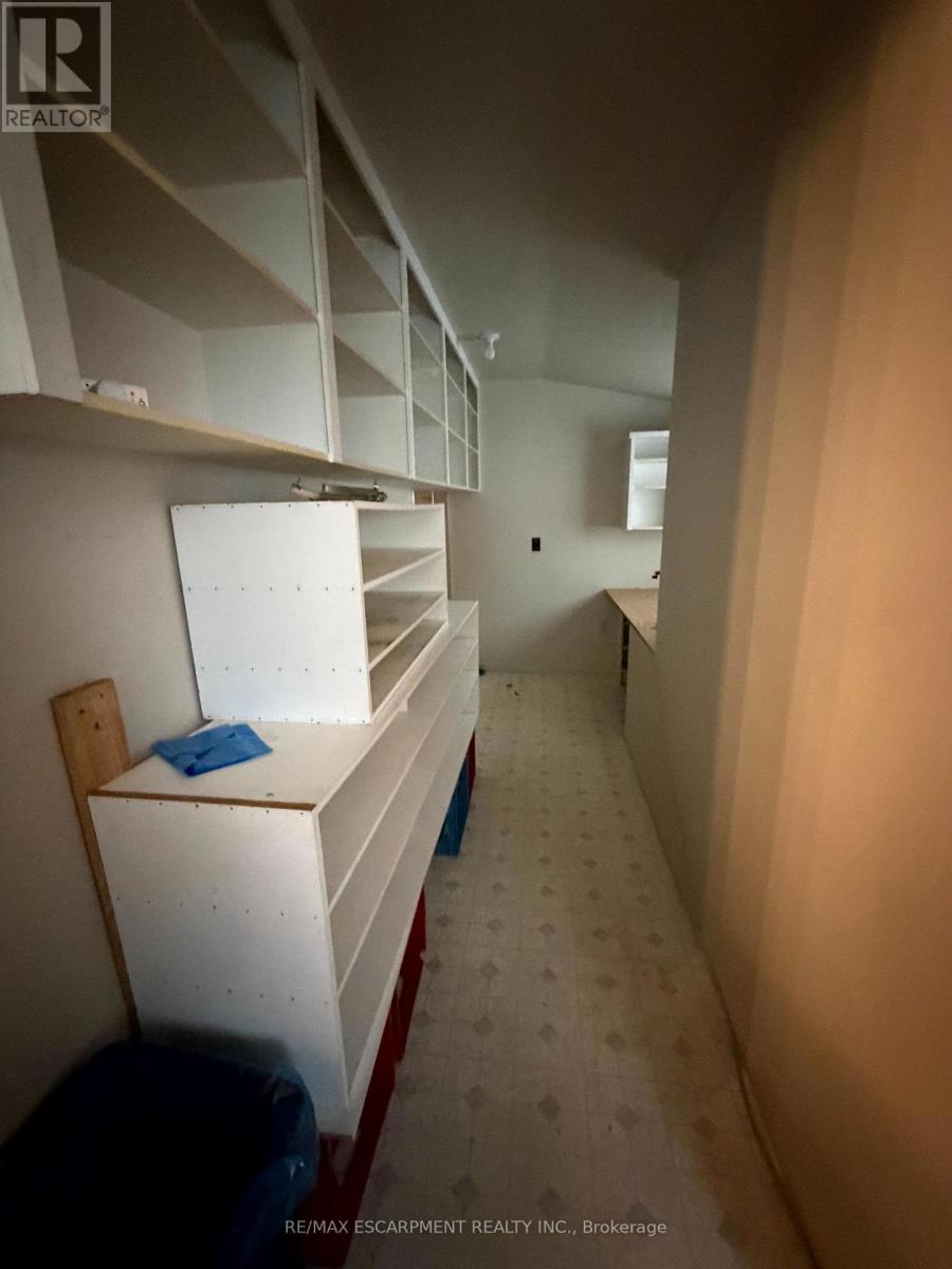 92 Gary Avenue, Hamilton, Ontario  L8S 1Y5 - Photo 30 - X12710528