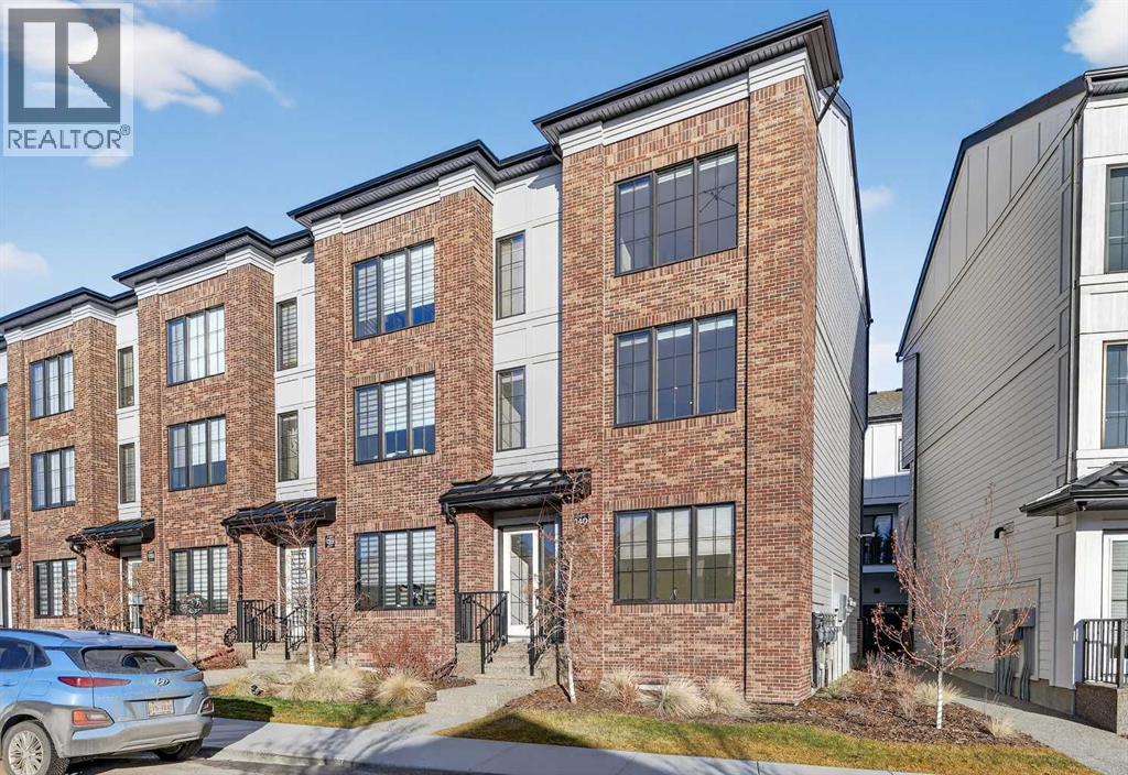 140 Discovery Drive SW, calgary, Alberta
