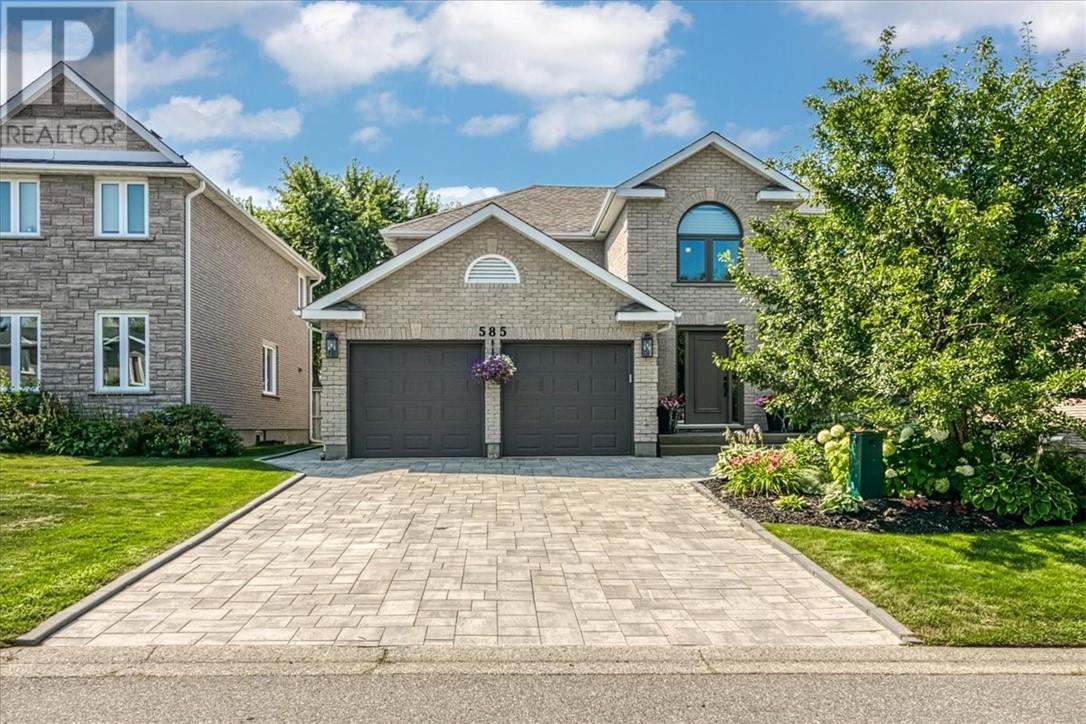 585 Moonrock Avenue, Sudbury, Ontario  P3E 5Z5 - Photo 2 - 2124198