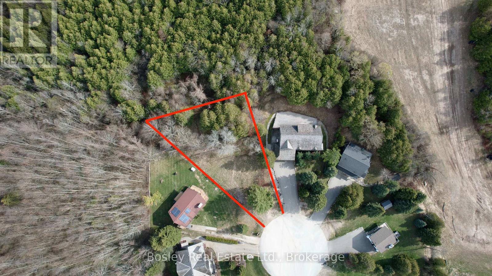 163 Wensley Drive, Blue Mountains, Ontario  N0H 1J0 - Photo 3 - X12710572