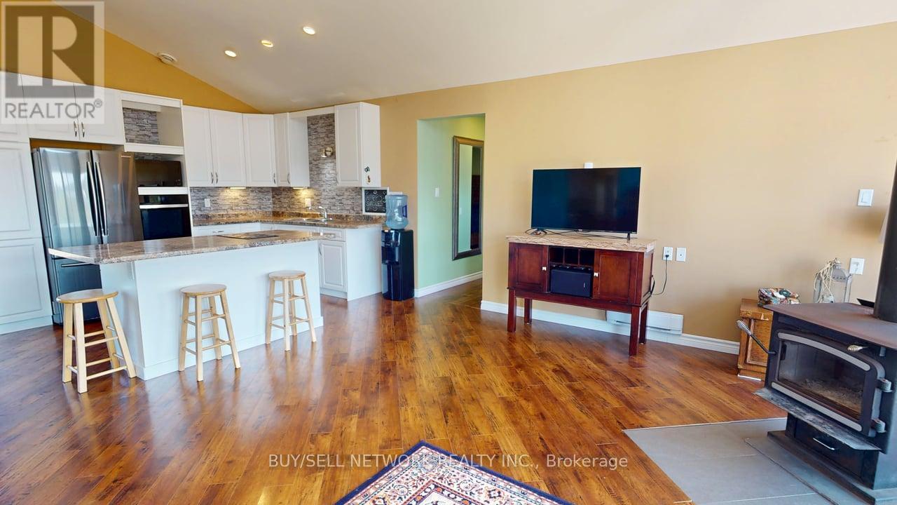 3435 Baseline Road, Otonabee-South Monaghan, Ontario  K0L 2G0 - Photo 11 - X12710638