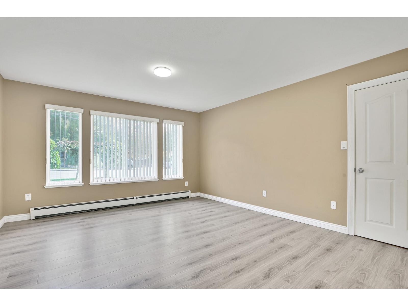 7699 Wren Street, Mission, British Columbia  V2V 3C2 - Photo 35 - R3080711