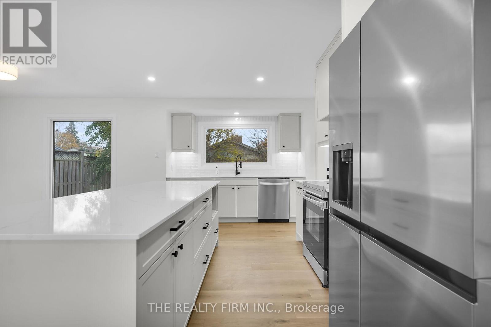 615 Santa Monica Road, London North (North O), Ontario  N6H 3W2 - Photo 16 - X12710548