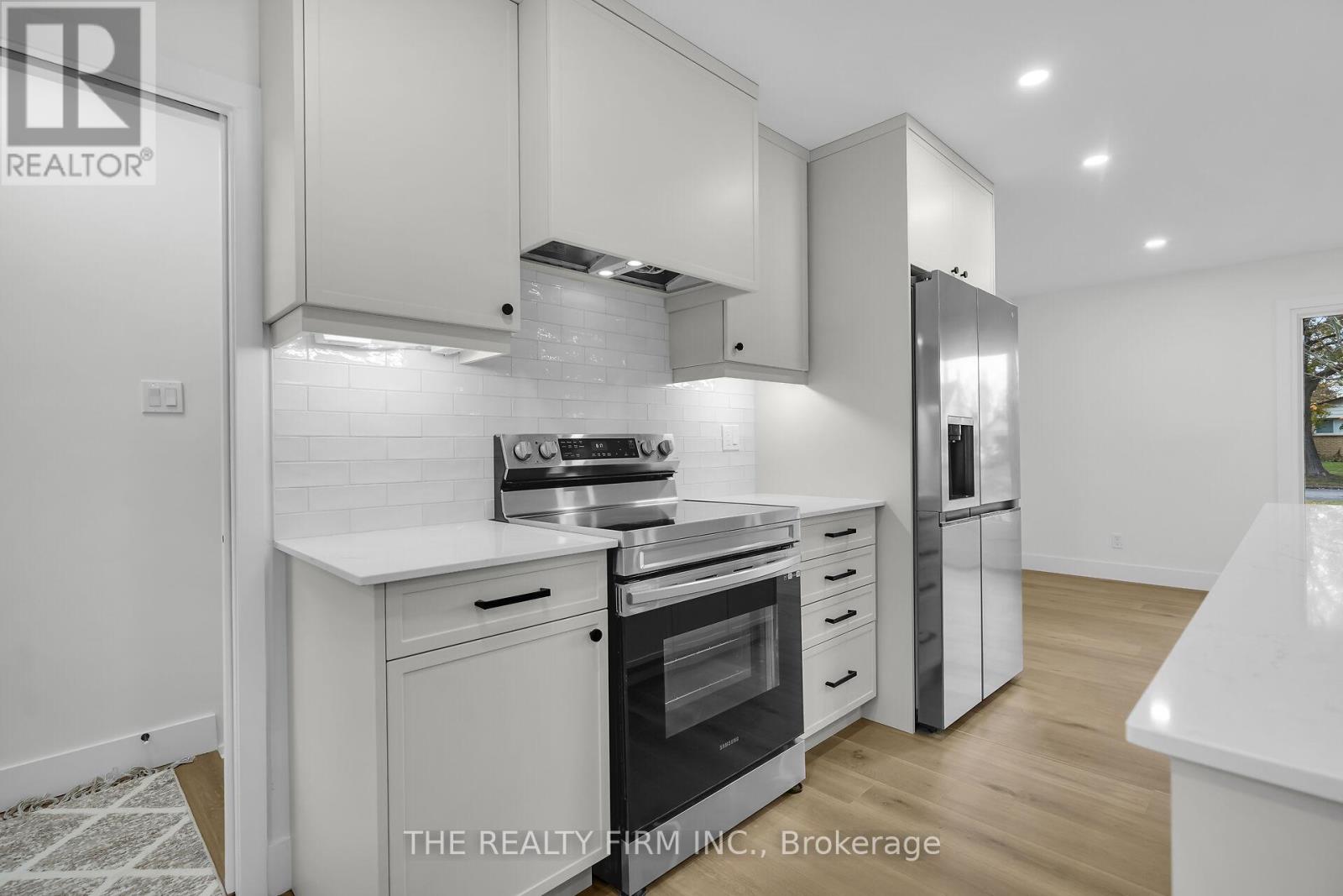 615 Santa Monica Road, London North (North O), Ontario  N6H 3W2 - Photo 18 - X12710548