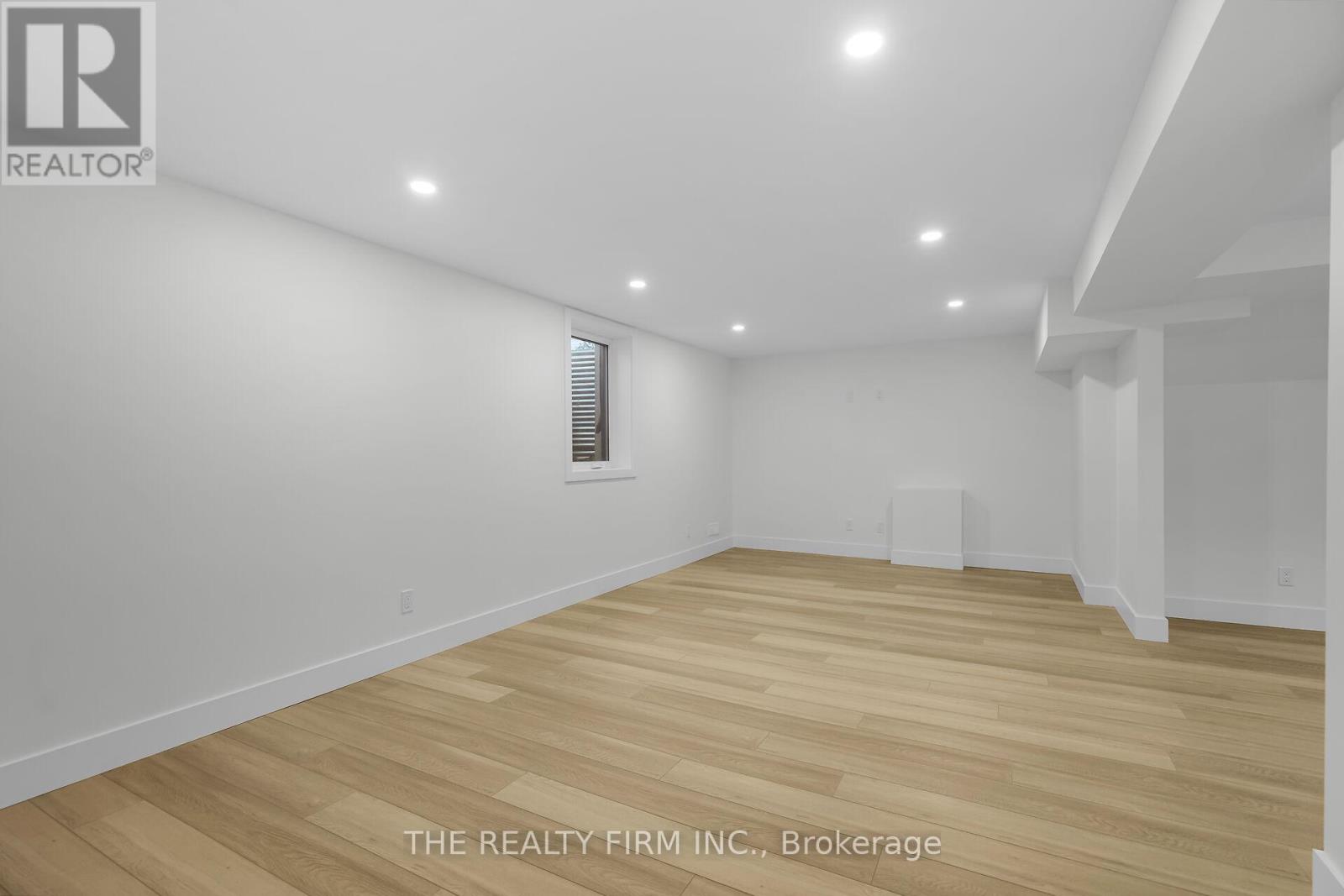 615 Santa Monica Road, London North (North O), Ontario  N6H 3W2 - Photo 35 - X12710548