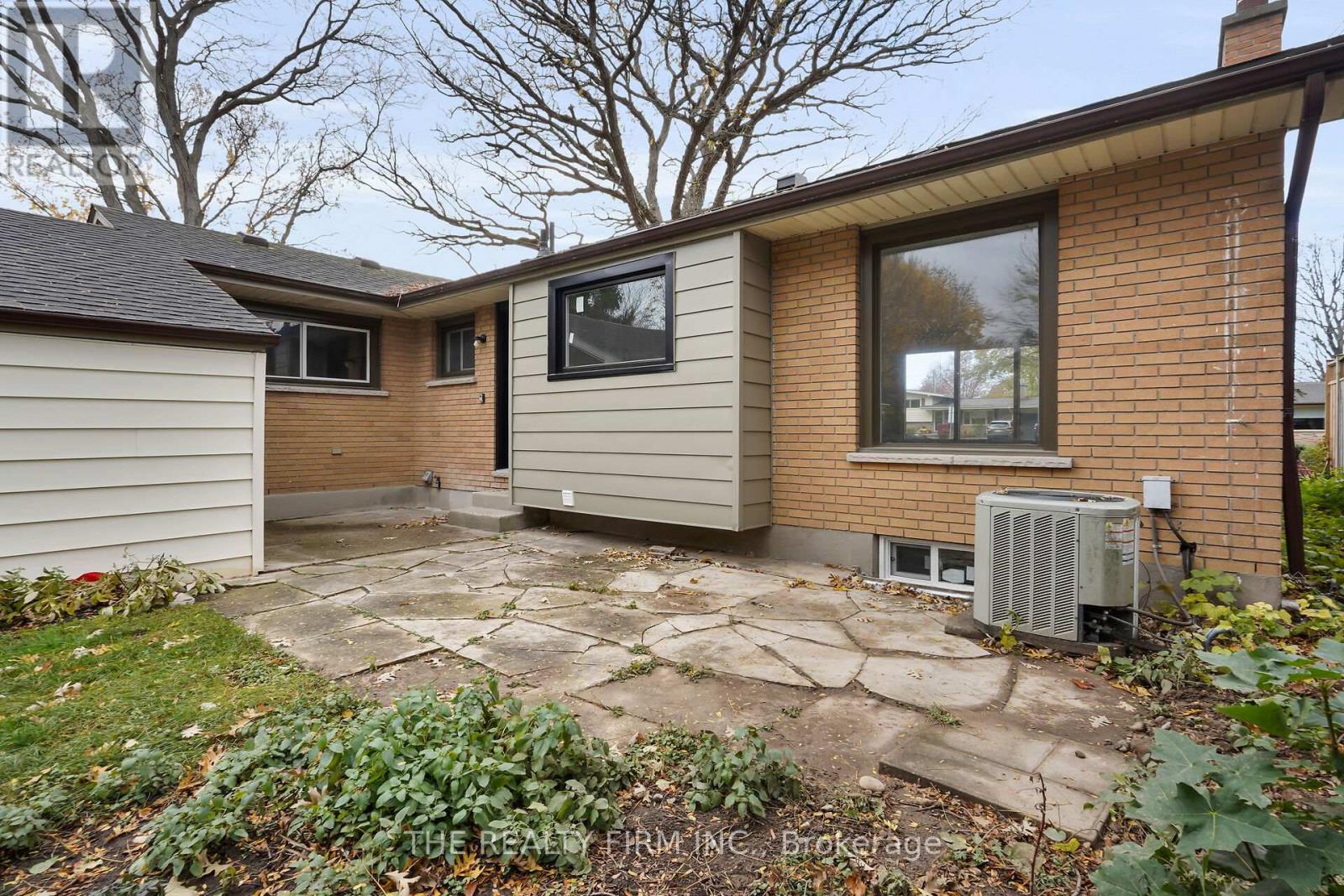 615 Santa Monica Road, London North (North O), Ontario  N6H 3W2 - Photo 42 - X12710548