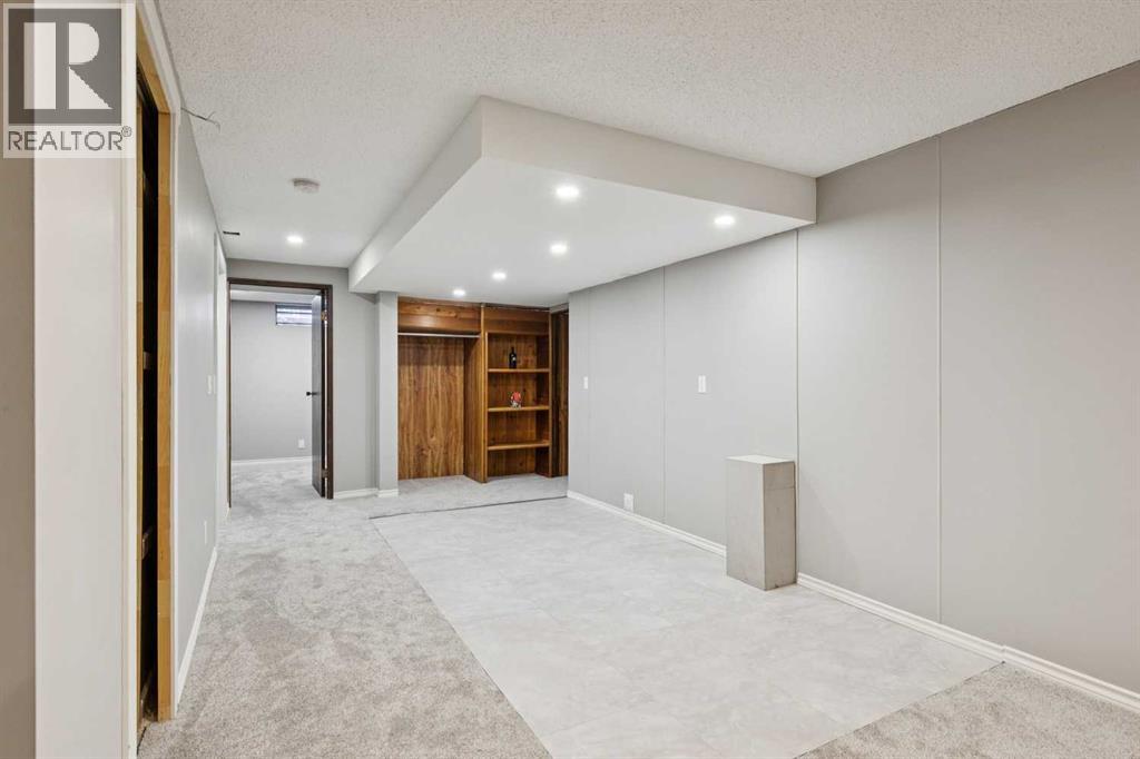 5432 Silverdale Drive Nw, Calgary, Alberta  T3B 3M8 - Photo 19 - A2276462