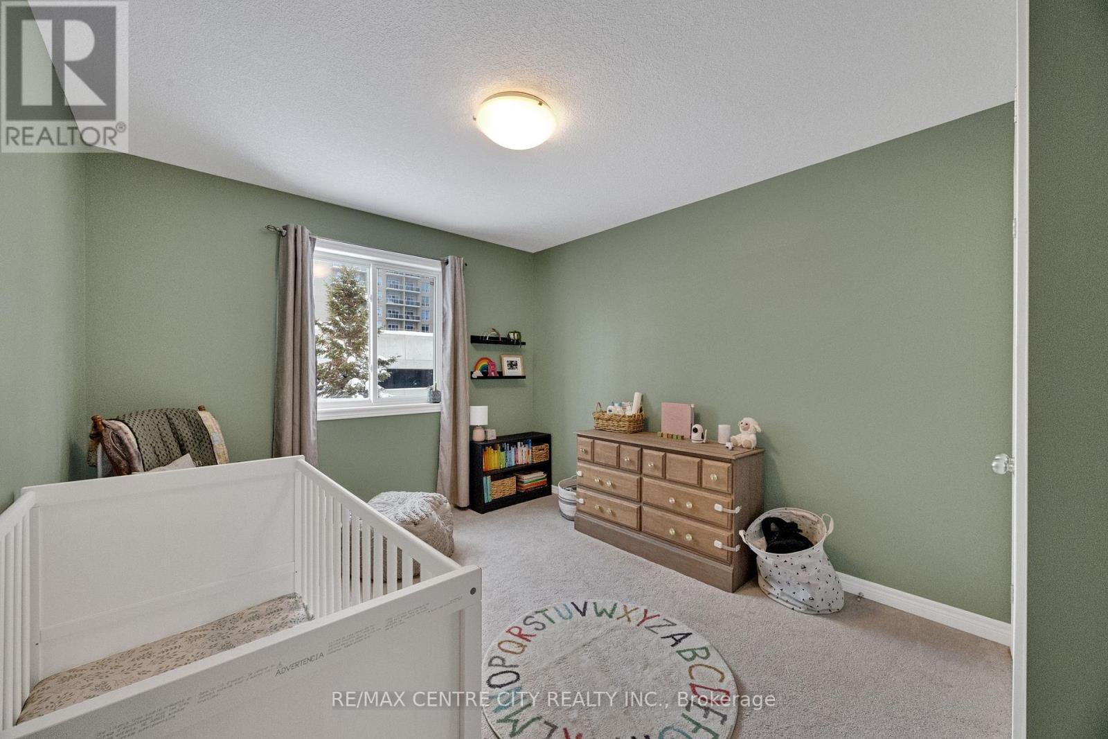 6929 Vallas Circle, London South (South V), Ontario  N6P 0V4 - Photo 19 - X12710592