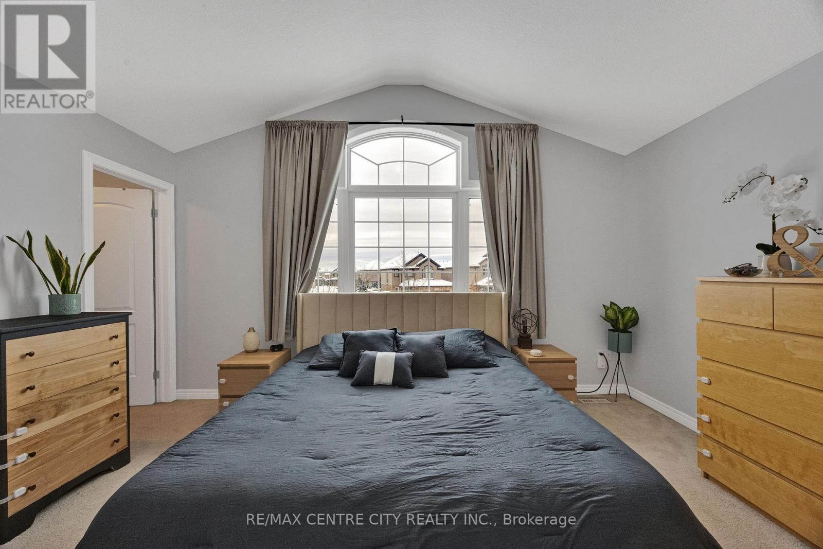 6929 Vallas Circle, London South (South V), Ontario  N6P 0V4 - Photo 23 - X12710592