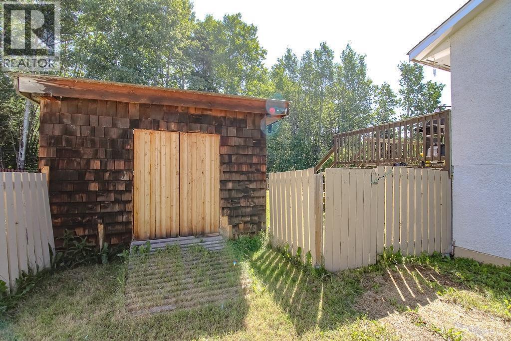 228 E 4th Avenue, Fort St. James, British Columbia  V0J 1P0 - Photo 21 - R3080305