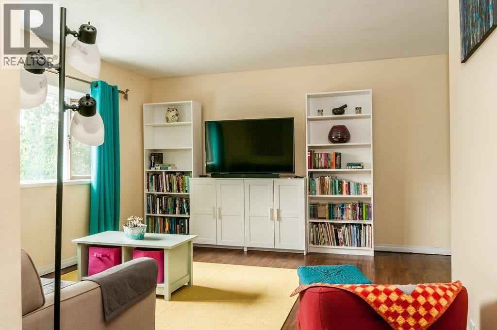 228 E 4th Avenue, Fort St. James, British Columbia  V0J 1P0 - Photo 8 - R3080305