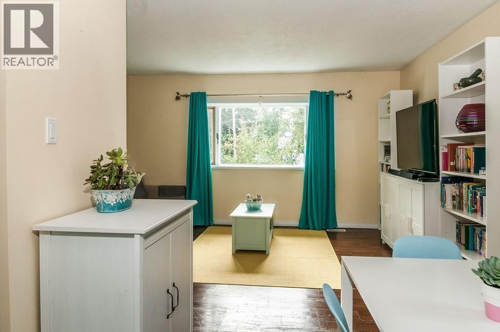 228 E 4th Avenue, Fort St. James, British Columbia  V0J 1P0 - Photo 9 - R3080305