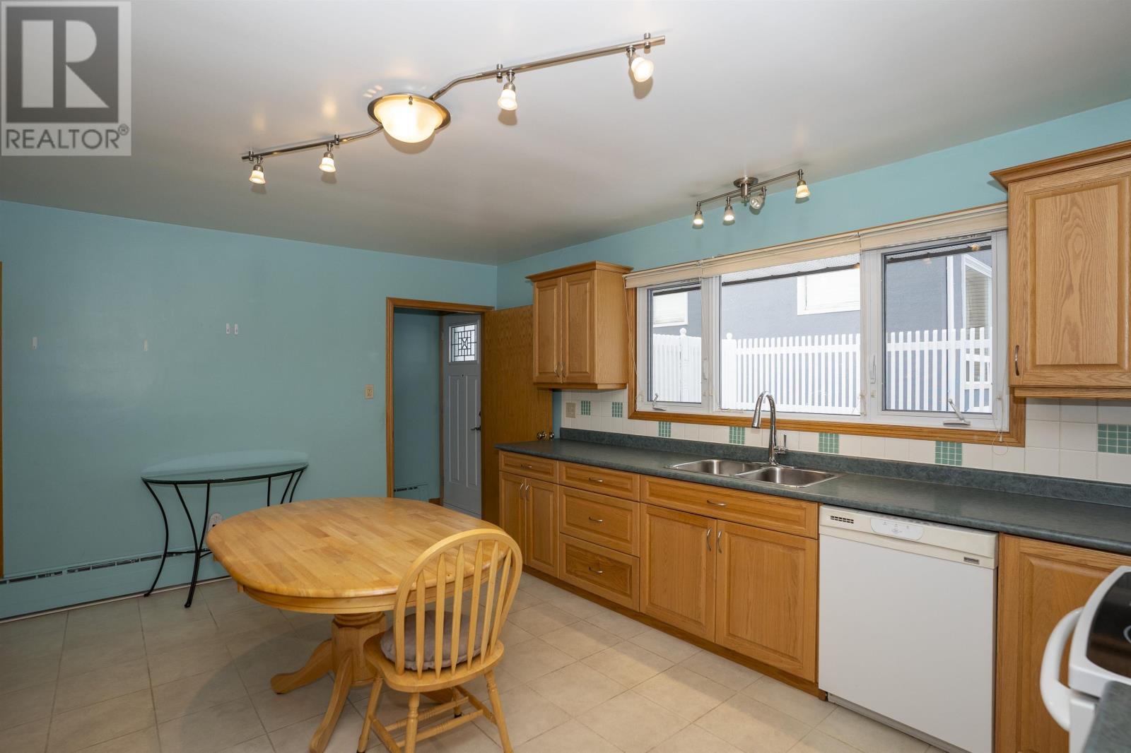 193 Summit Ave, Thunder Bay, Ontario  P7B 3P3 - Photo 10 - TB2600097