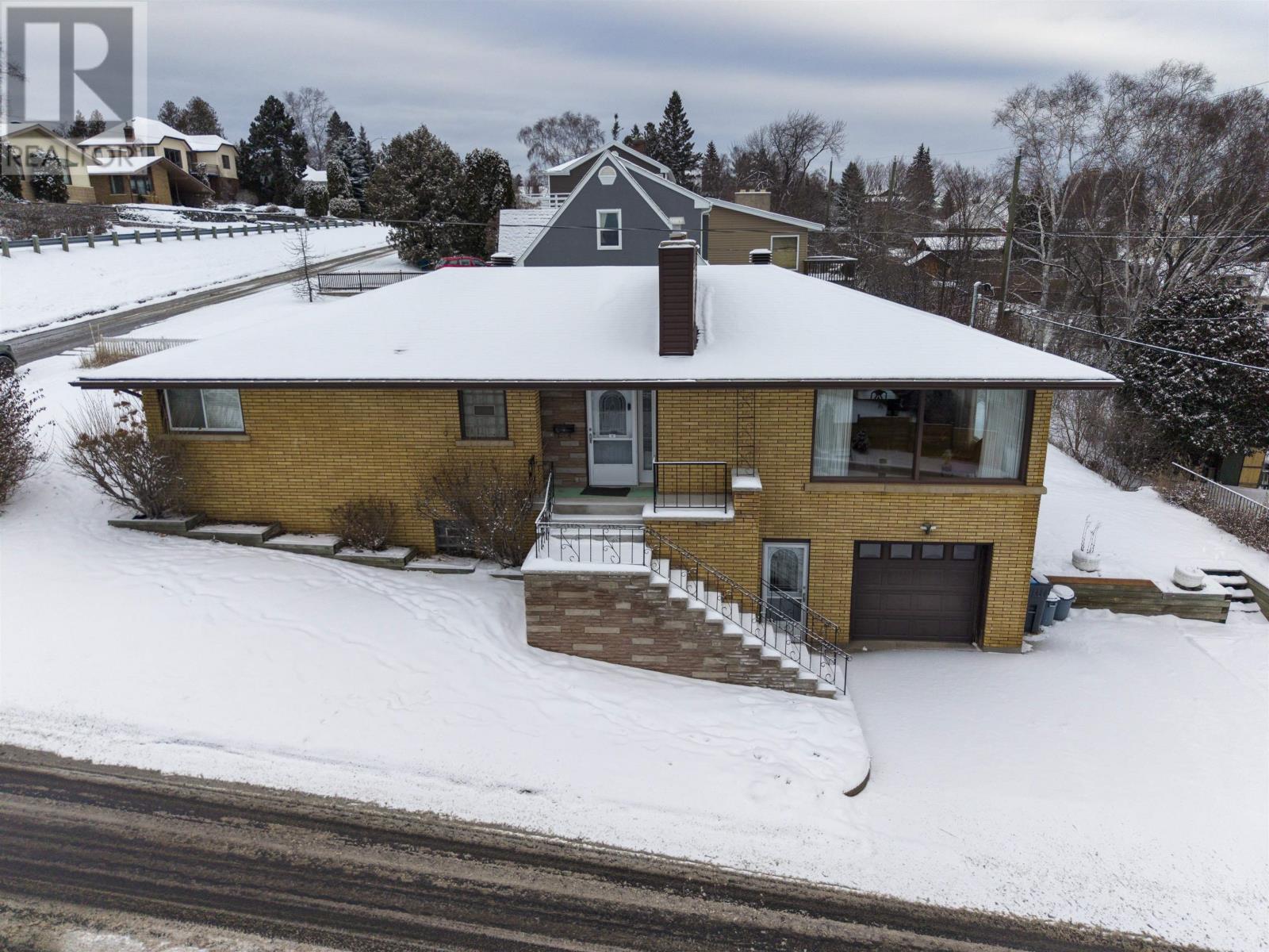 193 Summit Ave, Thunder Bay, Ontario  P7B 3P3 - Photo 38 - TB2600097