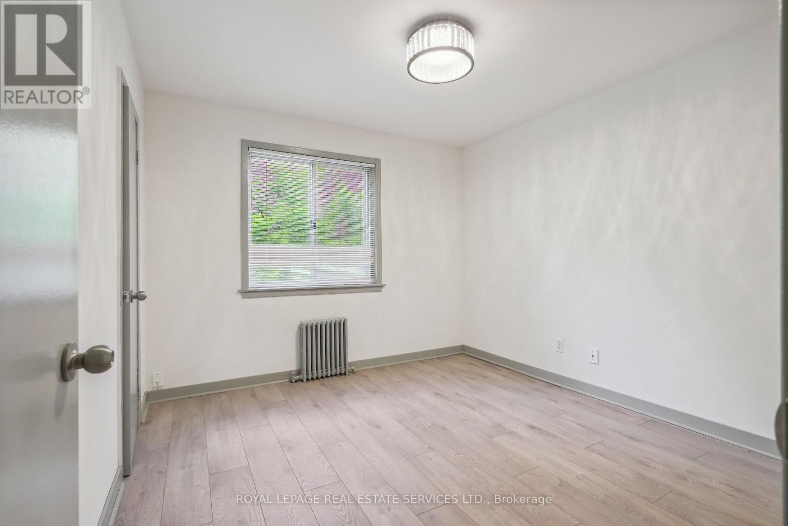 2 - 18 Thirty Third Street, Toronto, Ontario  M8W 3G9 - Photo 17 - W12680692