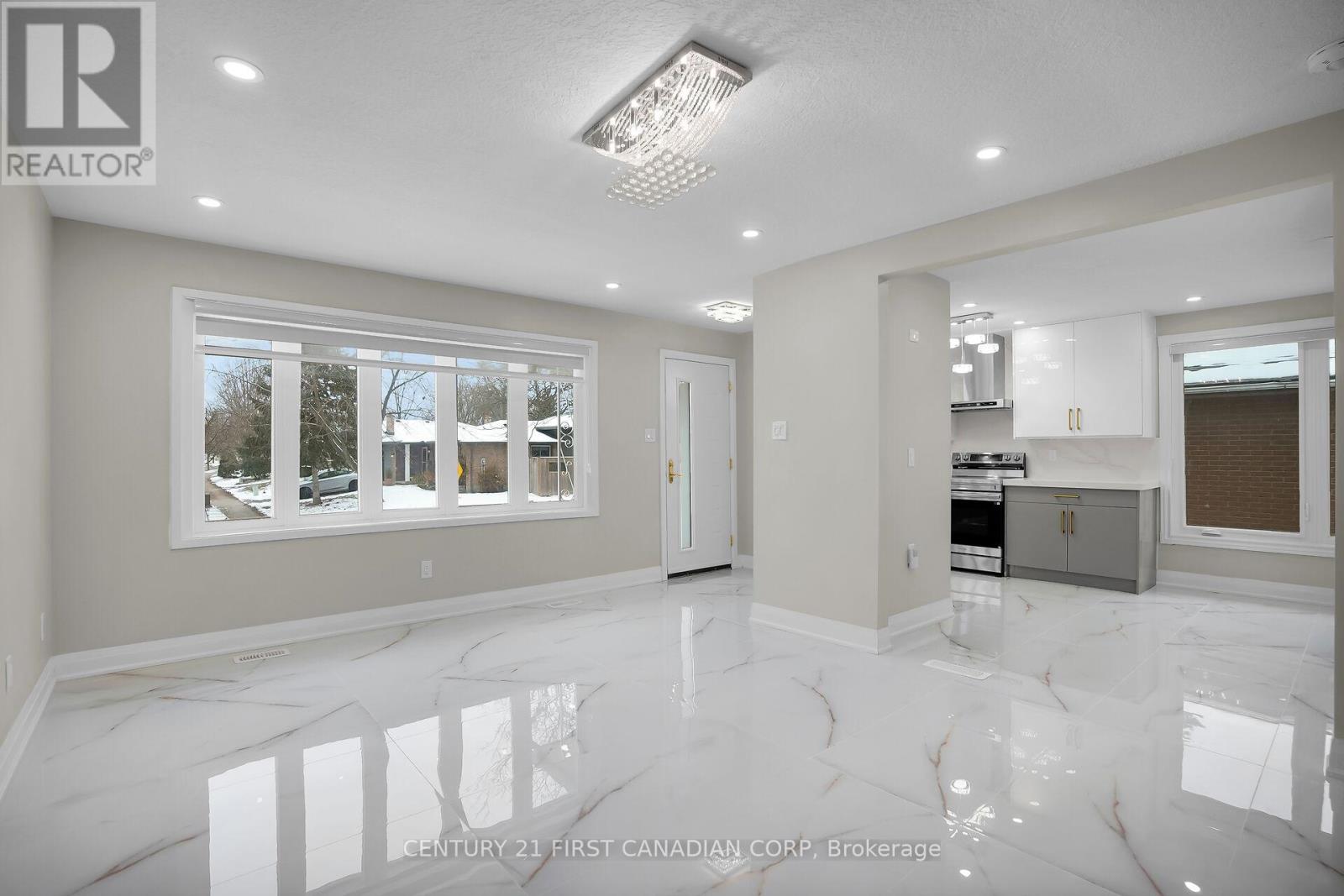 1046 Jalna Boulevard, London South, Ontario  N6E 2M1 - Photo 12 - X12603536