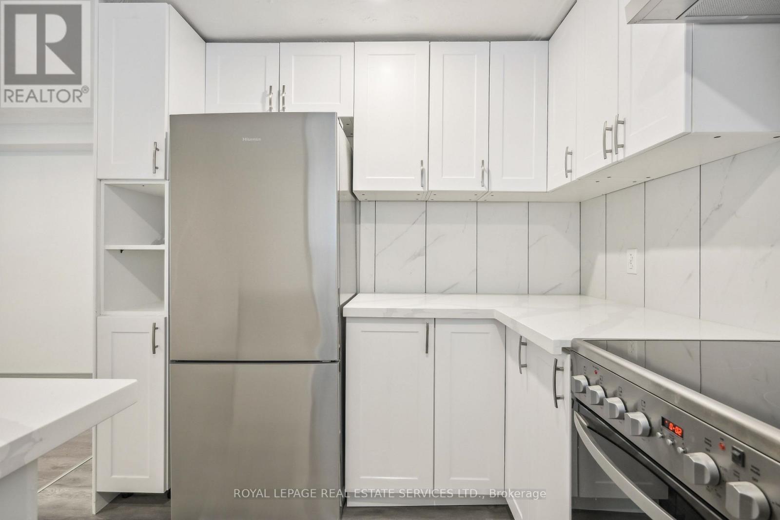 5 - 18 Thirty Third Street, Toronto, Ontario  M8W 3G9 - Photo 14 - W12680710