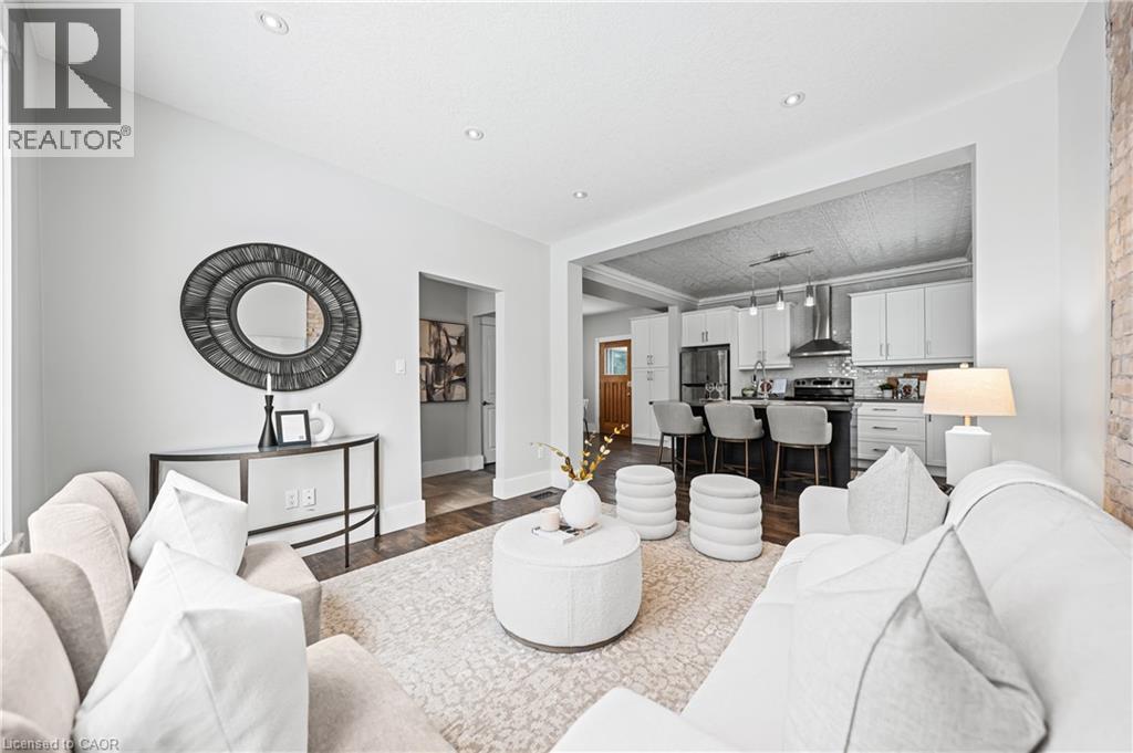 11 Heins Avenue, Kitchener, Ontario  N2G 1Z7 - Photo 12 - 40794470