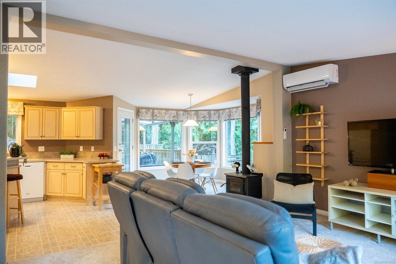 4748 Bosun Way, Pender Island, British Columbia  V0N 2M0 - Photo 3 - 1023628