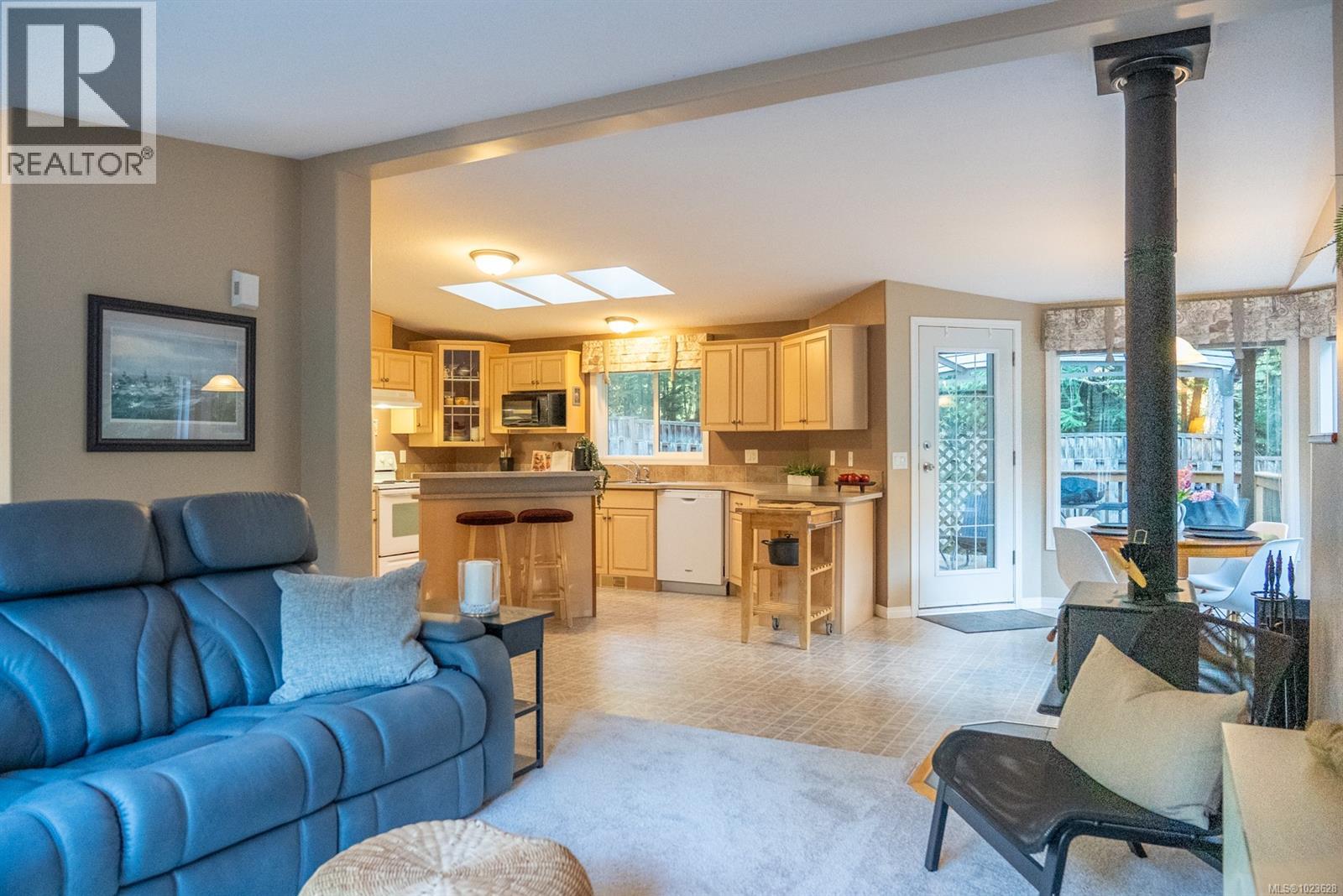 4748 Bosun Way, Pender Island, British Columbia  V0N 2M0 - Photo 4 - 1023628