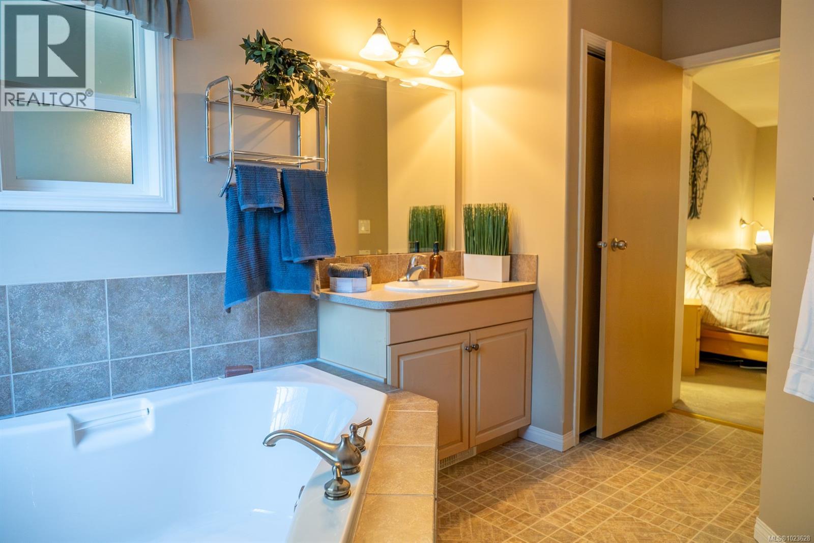 4748 Bosun Way, Pender Island, British Columbia  V0N 2M0 - Photo 31 - 1023628