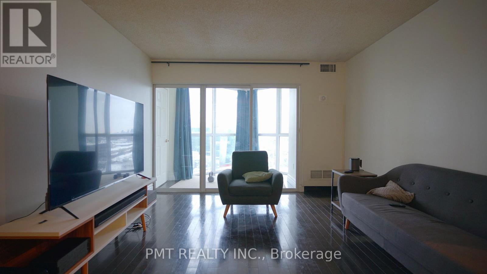 1407 - 7 Concorde Place, Toronto, Ontario  M1S 1G2 - Photo 2 - C12710582