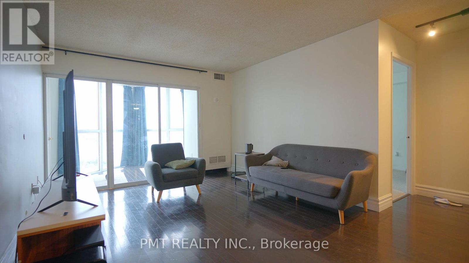 1407 - 7 Concorde Place, Toronto, Ontario  M1S 1G2 - Photo 3 - C12710582