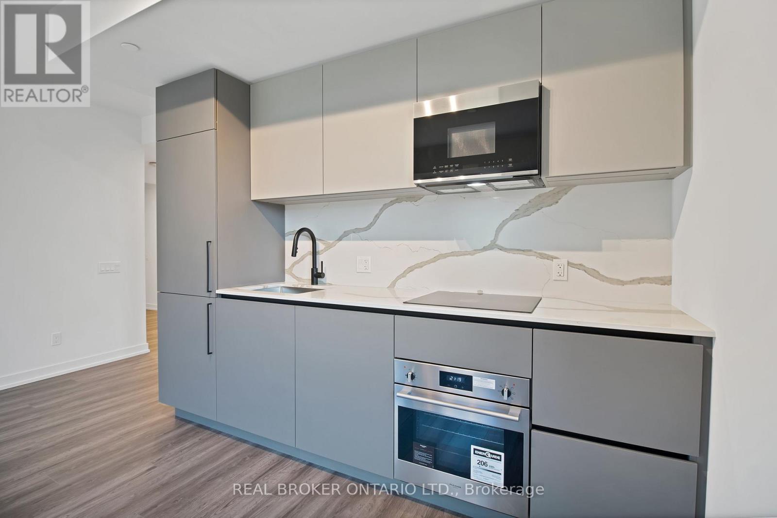 420 - 35 Parliament Street, Toronto, Ontario  M5A 2Y2 - Photo 7 - C12710586