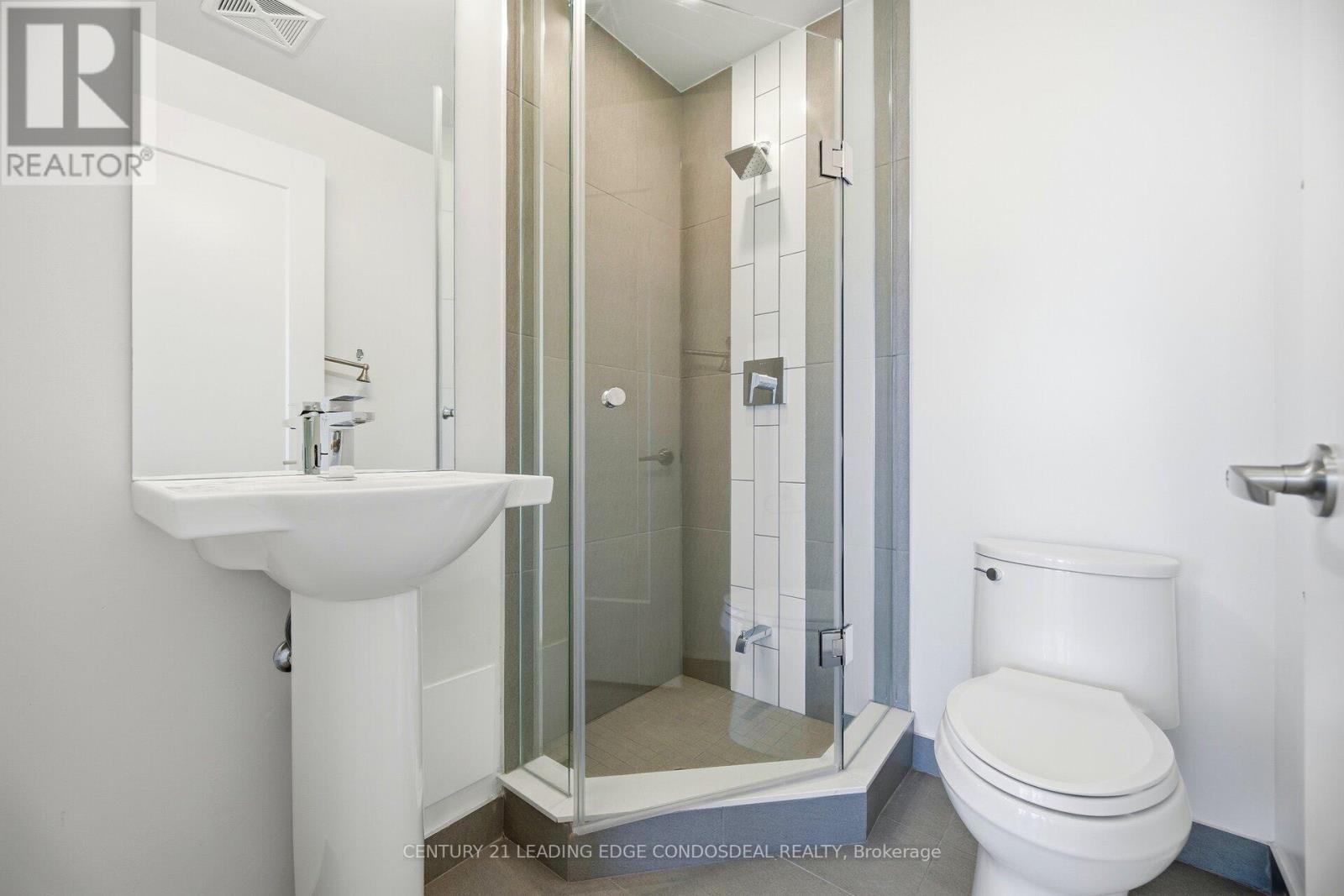 Ph3007 - 70 Princess Street, Toronto, Ontario  M5A 0X6 - Photo 27 - C12710610