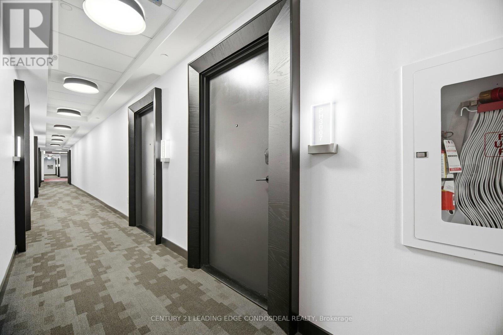 Ph3007 - 70 Princess Street, Toronto, Ontario  M5A 0X6 - Photo 5 - C12710610