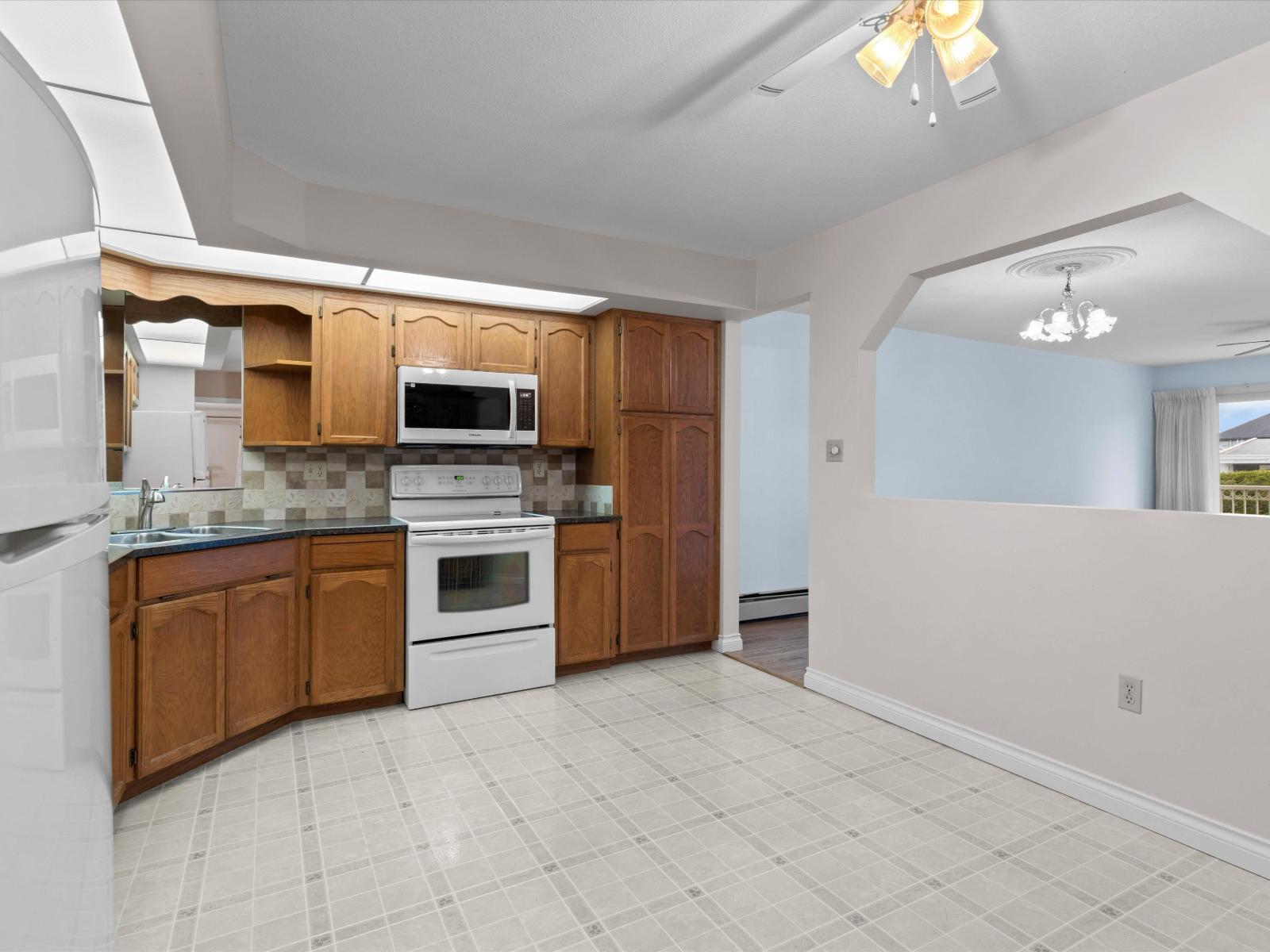 112 31930 Old Yale Road, Abbotsford, British Columbia  V2T 2C7 - Photo 9 - R3080767