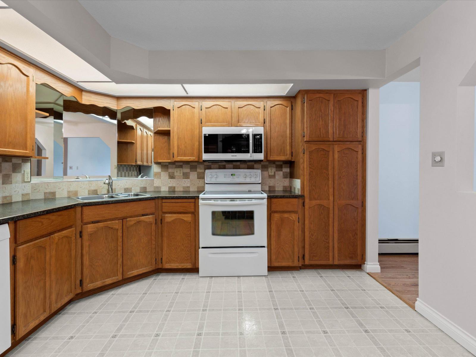 112 31930 Old Yale Road, Abbotsford, British Columbia  V2T 2C7 - Photo 10 - R3080767