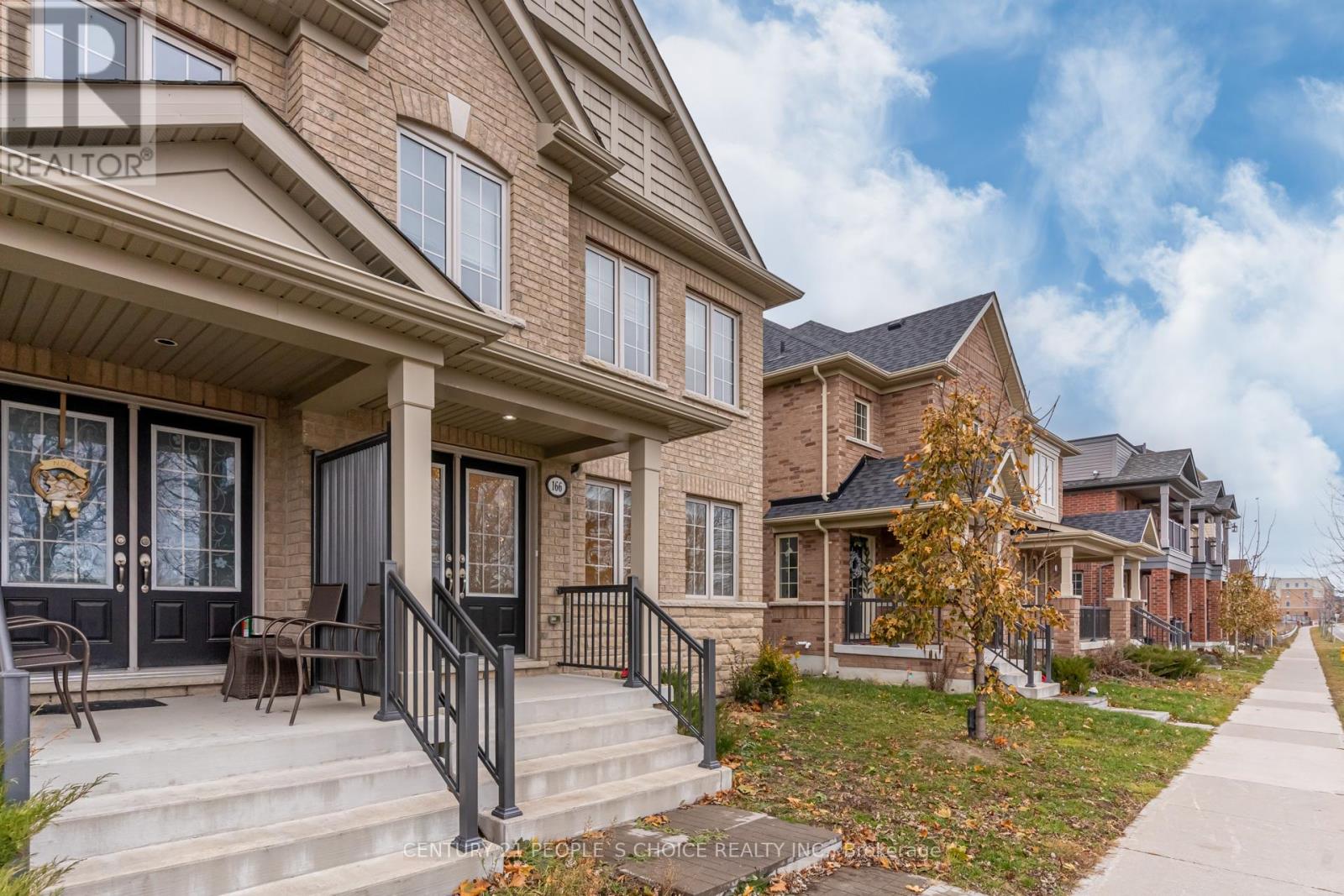 166 Britannia Avenue, Oshawa, Ontario  L1L 0G9 - Photo 4 - E12710536