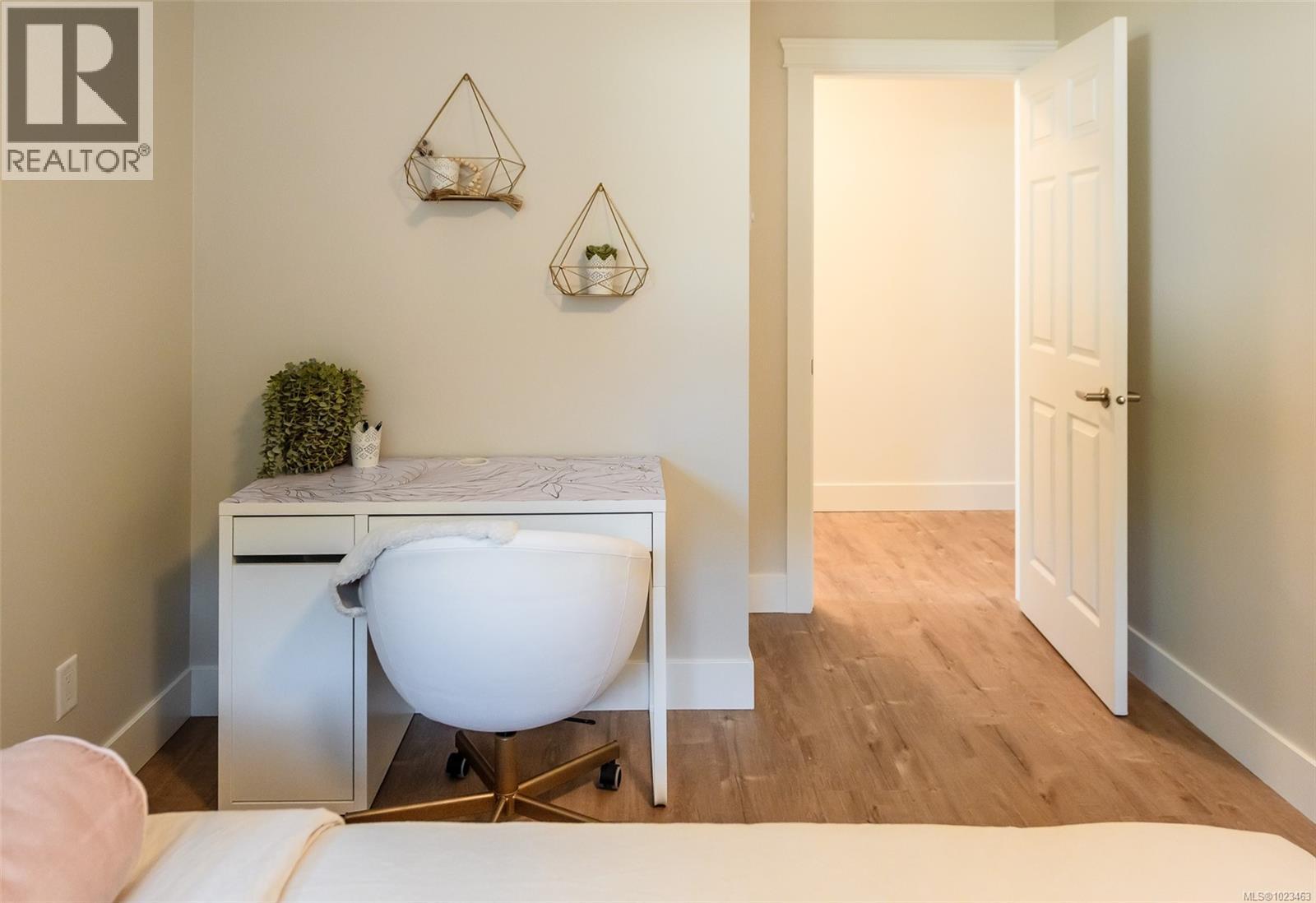 2009 Ferndale Rd, Saanich, British Columbia  V8N 2Y4 - Photo 30 - 1023463