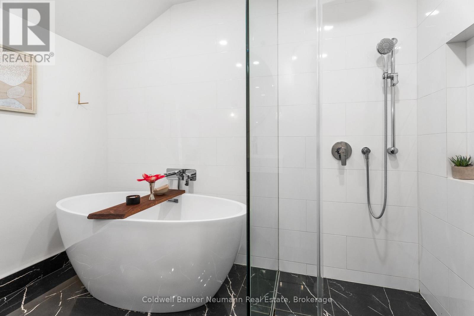 596-598 Arkell Road, Puslinch, Ontario  N0B 1C0 - Photo 21 - X12710116