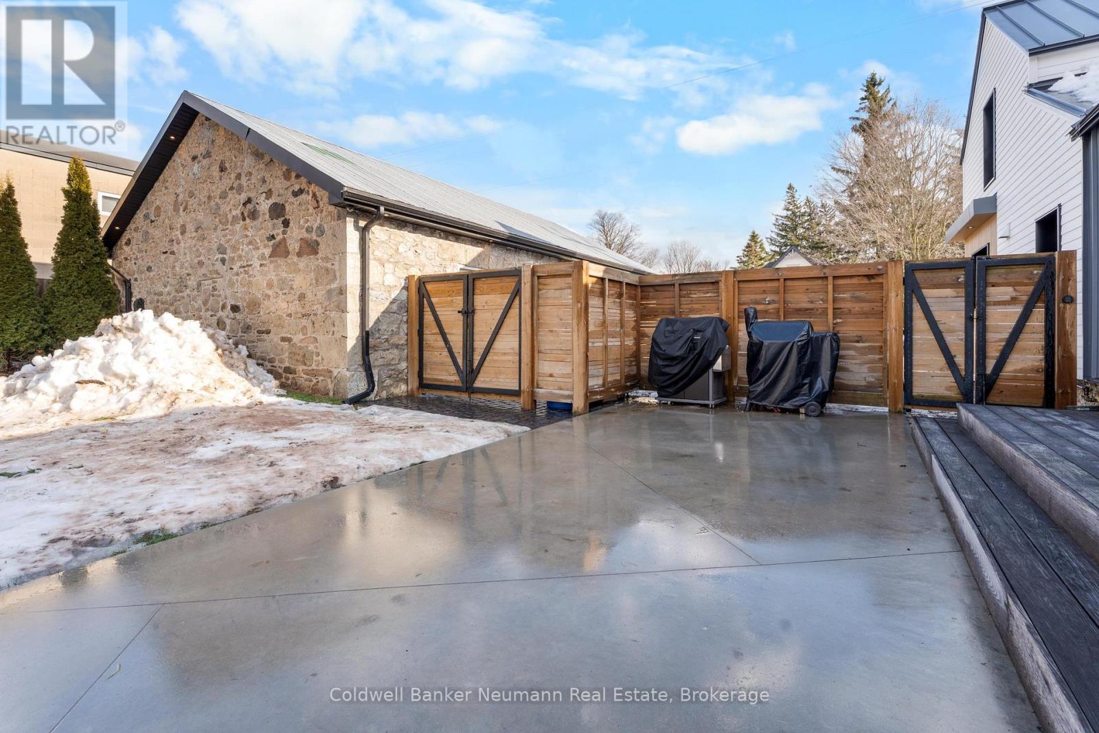 596-598 Arkell Road, Puslinch, Ontario  N0B 1C0 - Photo 39 - X12710116