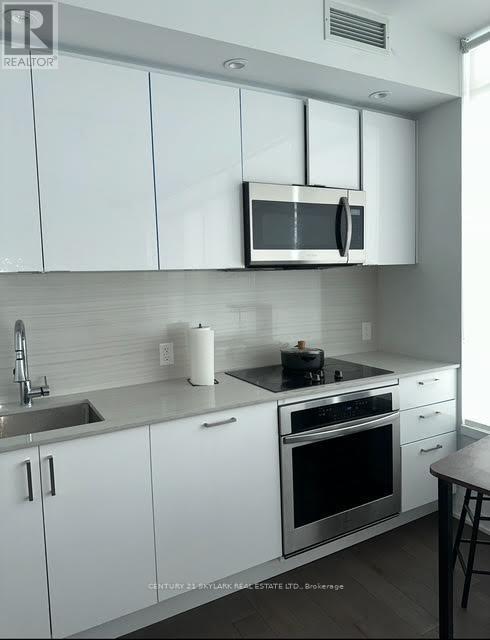 3802 - 1926 Lakeshore Boulevard W, Toronto, Ontario  M6S 1A1 - Photo 3 - W12669292