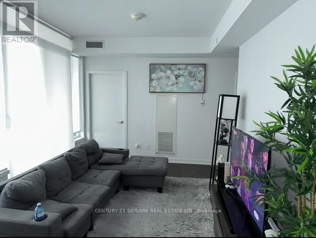 3802 - 1926 Lakeshore Boulevard W, Toronto, Ontario  M6S 1A1 - Photo 2 - W12669292