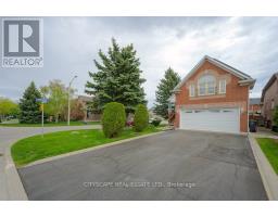 6121 MAPLE GATE CIRCLE, Mississauga, Ontario