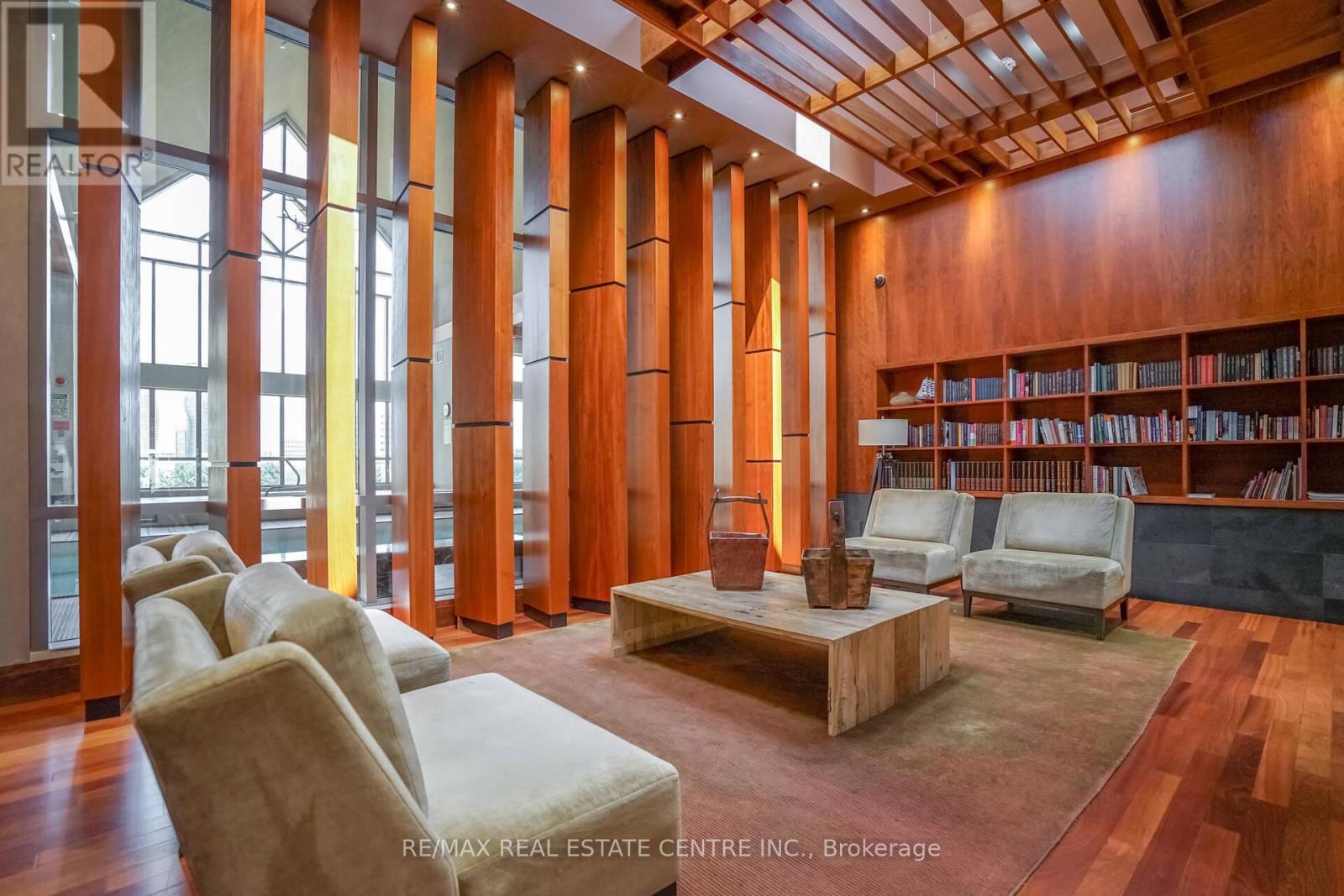 1009 - 4090 Living Art Drive, Mississauga, Ontario  L5B 4M8 - Photo 17 - W12710600