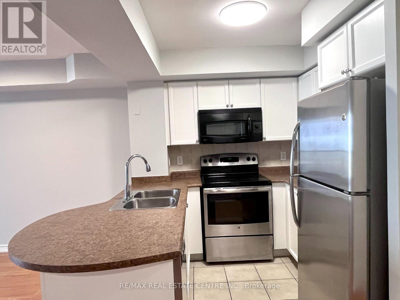 1009 - 4090 Living Art Drive, Mississauga, Ontario  L5B 4M8 - Photo 4 - W12710600